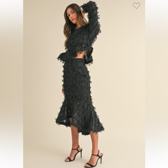 #115 FRINGE CHIFFON RUFFLED TOO AND HIGH LOW MODI SKIRT - Picture 6 of 10